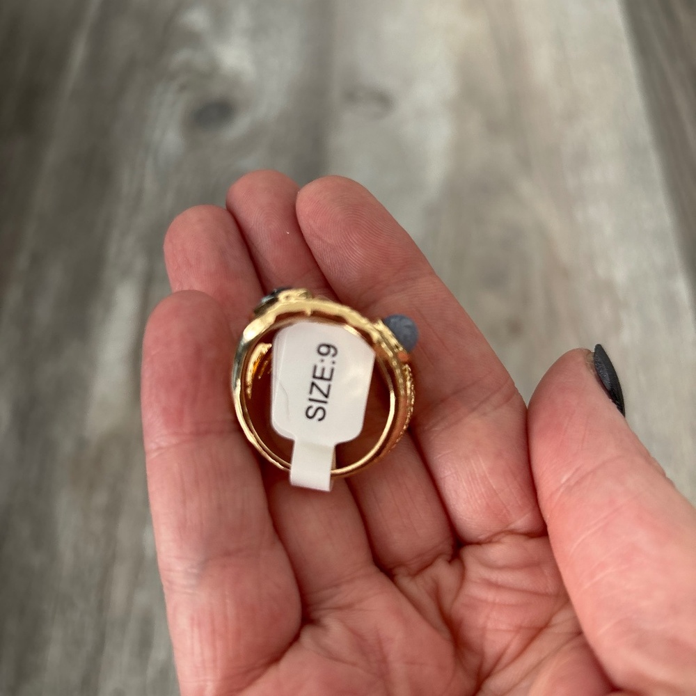 RIver Ring